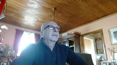 Snapshot of mauriceandre chatting on February 2025 03:49:02 PM Maurice online show from February 2025 03:49:02 PM