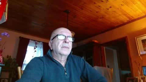Snapshot of mauriceandre chatting on February 2025 11:53:01 AM Maurice online show from February 2025 11:53:01 AM