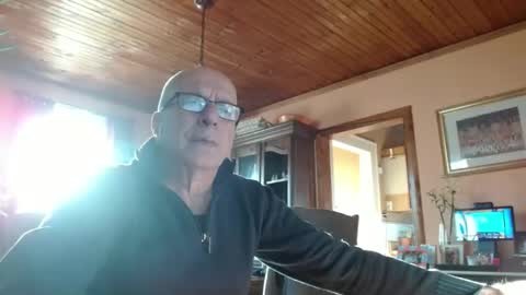 Snapshot of mauriceandre chatting on February 2025 09:00:01 PM Maurice online show from February 2025 09:00:01 PM