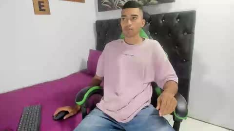 MAURICIO online show from March 2026 02:06:02 AM