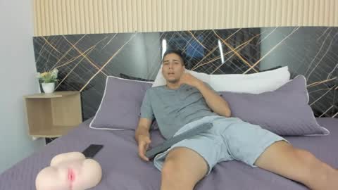mauro_boy online show from May 2026 08:39:02 PM