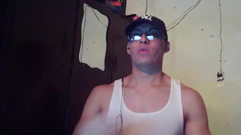 Mauro online show from December 2025 06:32:01 AM