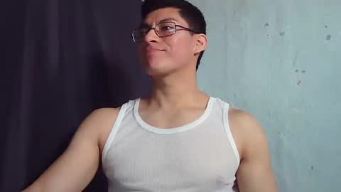 Snapshot of maurodirty chatting on February 2026 08:02:01 PM Mauro online show from February 2026 08:02:01 PM