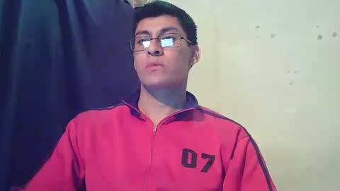 Snapshot of maurodirty chatting on February 2026 07:12:01 AM Mauro online show from February 2026 07:12:01 AM