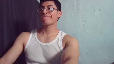 Snapshot of maurodirty chatting on February 2026 10:15:01 PM Mauro online show from February 2026 10:15:01 PM