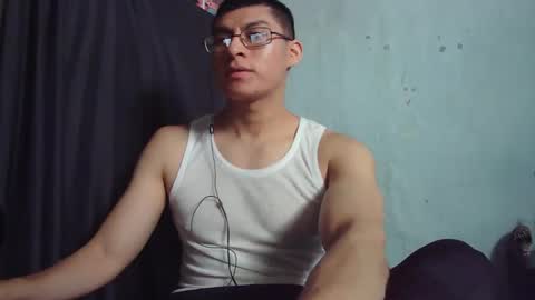 Snapshot of maurodirty chatting on March 2026 07:09:01 PM Mauro online show from March 2026 07:09:01 PM