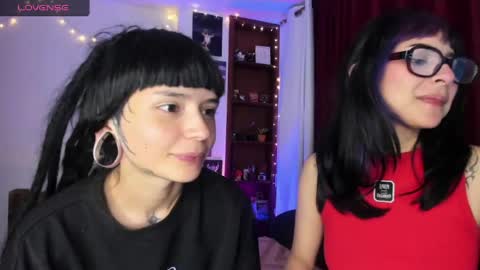 Snapshot of mavimist_ chatting on April 2026 01:54:01 AM mavimist_ online show from April 2026 01:54:01 AM