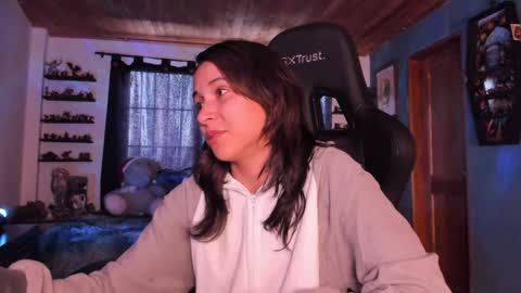 Snapshot of mavis_fuentes chatting on December 2024 12:01:01 PM Hilary online show from December 2024 12:01:01 PM