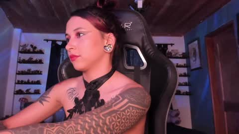 Snapshot of mavis_fuentes chatting on January 2025 11:10:01 PM Hilary online show from January 2025 11:10:01 PM