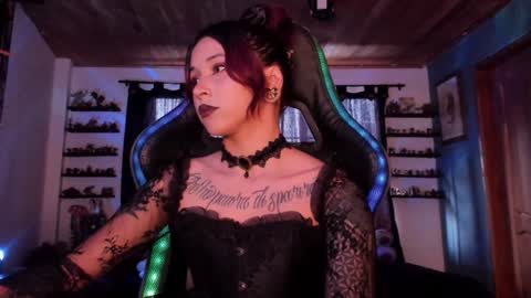 Snapshot of mavis_fuentes chatting on January 2025 10:31:02 PM Hilary online show from January 2025 10:31:02 PM