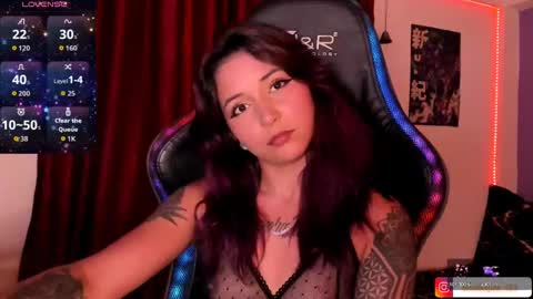 Snapshot of mavis_fuentes chatting on September 2025 10:20:02 PM Hilary online show from September 2025 10:20:02 PM