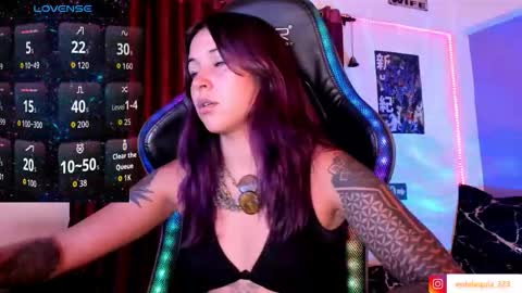 Snapshot of mavis_fuentes chatting on September 2025 09:26:02 PM Hilary online show from September 2025 09:26:02 PM