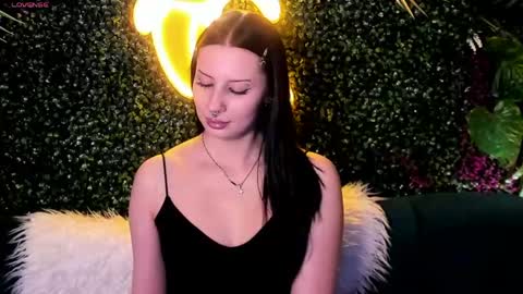   online show from April 2026 06:24:02 PM