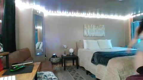 Snapshot of mavismable chatting on April 2026 03:44:02 AM mavismable online show from April 2026 03:44:02 AM