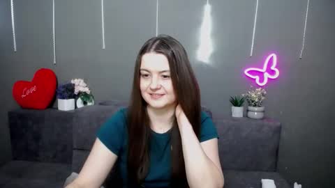 Snapshot of mavkacute chatting on March 2026 06:01:02 PM MavkaCute online show from March 2026 06:01:02 PM