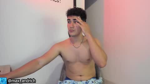 Max... online show from November 2025 03:28:01 AM