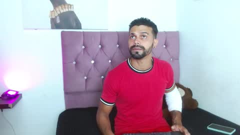 Max  Ashley online show from October 2025 09:02:01 PM