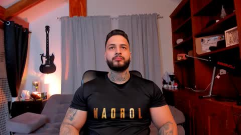 max D. online show from January 2025 12:04:02 PM