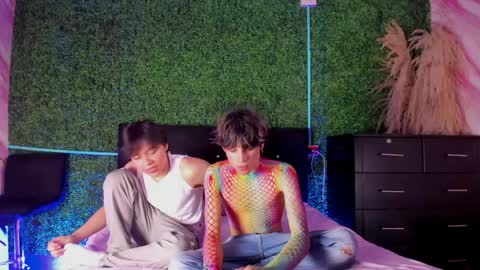 Snapshot of max_gold01 chatting on April 2026 03:42:02 PM Max online show from April 2026 03:42:02 PM