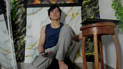 Snapshot of max_gold01 chatting on April 2026 04:30:01 PM Max online show from April 2026 04:30:01 PM