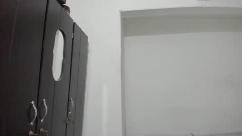 Snapshot of max_miller66 chatting on April 2026 04:32:02 PM Max online show from April 2026 04:32:02 PM