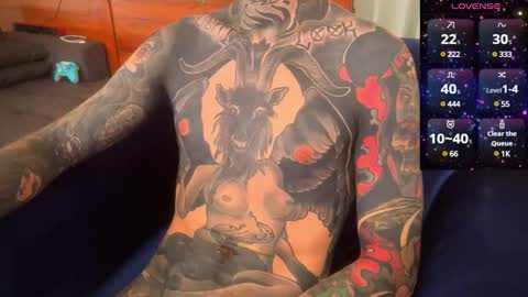 Snapshot of max_reaves chatting on December 2024 01:58:02 AM online show from December 2024 01:58:02 AM