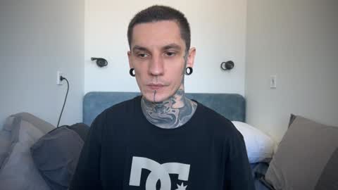 Snapshot of max_reaves chatting on January 2025 11:11:02 AM online show from January 2025 11:11:02 AM