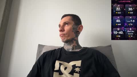 Snapshot of max_reaves chatting on February 2025 11:38:02 AM online show from February 2025 11:38:02 AM