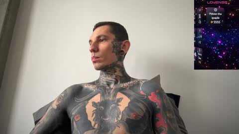 Snapshot of max_reaves chatting on February 2025 06:13:02 AM online show from February 2025 06:13:02 AM