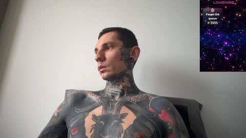 Snapshot of max_reaves chatting on February 2025 01:44:01 PM online show from February 2025 01:44:01 PM