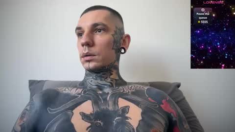 Snapshot of max_reaves chatting on February 2025 07:06:01 AM online show from February 2025 07:06:01 AM