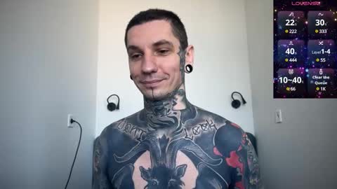 Snapshot of max_reaves chatting on March 2025 07:08:02 AM online show from March 2025 07:08:02 AM