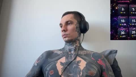 Snapshot of max_reaves chatting on March 2025 10:13:02 AM online show from March 2025 10:13:02 AM