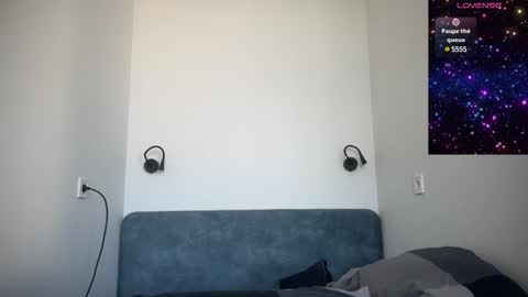 Snapshot of max_reaves chatting on March 2025 06:10:01 AM online show from March 2025 06:10:01 AM