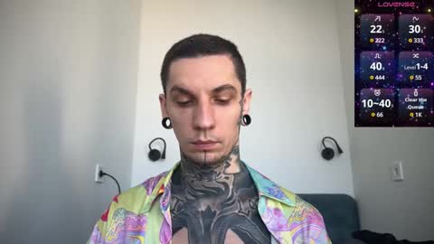 Snapshot of max_reaves chatting on March 2025 06:18:02 AM online show from March 2025 06:18:02 AM