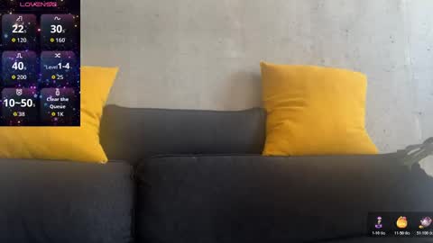 Snapshot of max_reaves chatting on November 2025 05:42:01 AM online show from November 2025 05:42:01 AM