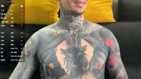 Snapshot of max_reaves chatting on January 2026 05:12:02 AM online show from January 2026 05:12:02 AM