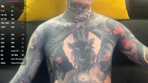 Snapshot of max_reaves chatting on January 2026 05:46:02 AM online show from January 2026 05:46:02 AM