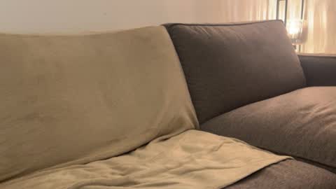 Snapshot of max_reaves chatting on February 2026 07:23:01 AM online show from February 2026 07:23:01 AM