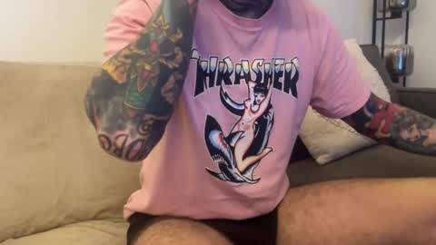 Snapshot of max_reaves chatting on February 2026 07:12:02 AM online show from February 2026 07:12:02 AM