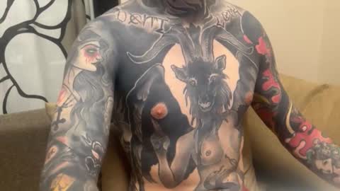 Snapshot of max_reaves chatting on February 2026 05:14:02 AM online show from February 2026 05:14:02 AM