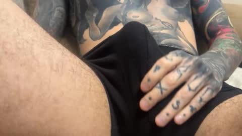 Snapshot of max_reaves chatting on February 2026 05:29:01 AM online show from February 2026 05:29:01 AM