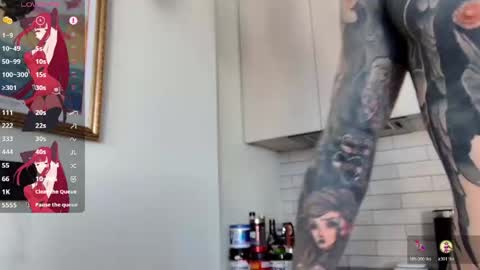 Snapshot of max_reaves chatting on April 2026 05:49:01 AM online show from April 2026 05:49:01 AM