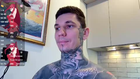 Snapshot of max_reaves chatting on April 2026 06:00:02 AM online show from April 2026 06:00:02 AM