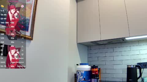 Snapshot of max_reaves chatting on April 2026 05:19:02 AM online show from April 2026 05:19:02 AM