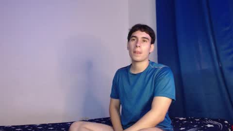 max_snow1616 online show from December 2025 06:39:01 PM