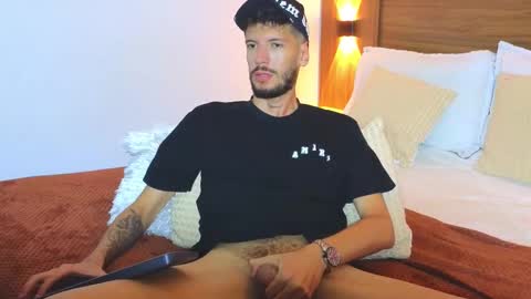 Max Taylor online show from December 2025 09:16:02 AM