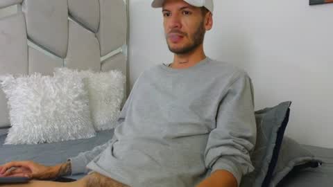 Max Taylor online show from April 2026 05:24:02 AM