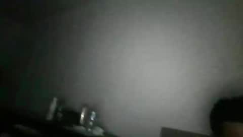 maxbee1323 online show from April 2026 05:40:02 PM