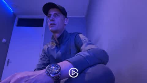 Max online show from February 2025 06:48:01 PM